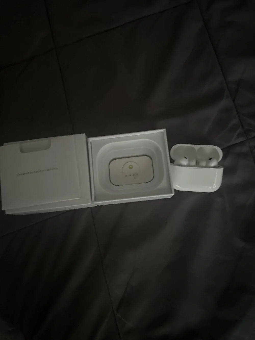 Apple headphone airpods